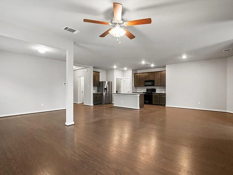 11817 Emerald Springs Ln — Photo 7