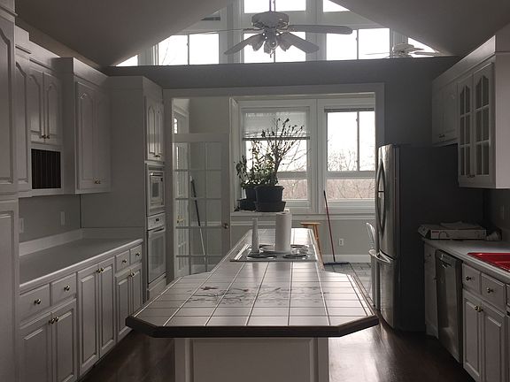 Kitchen facing Foyer