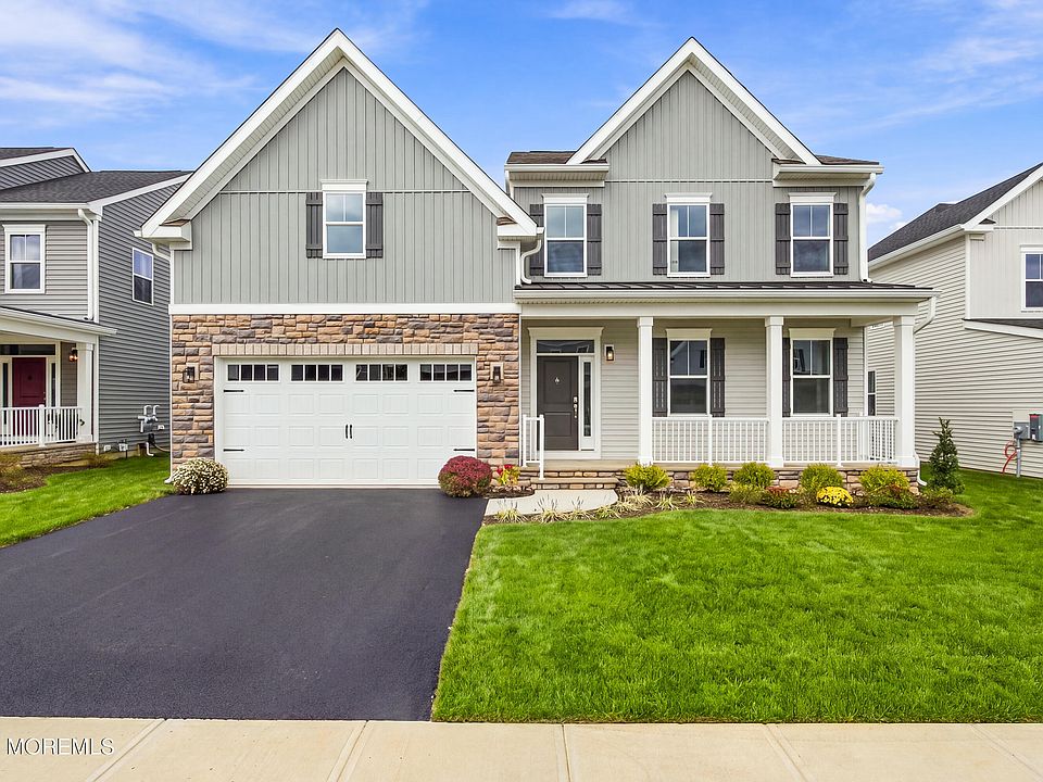 1st image of 55 Mitchell Court