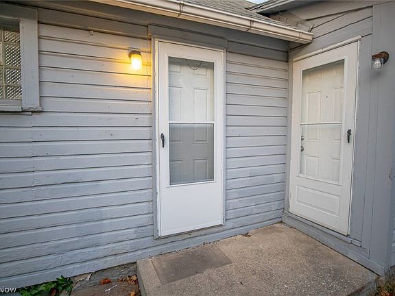 5th image of 3314 W 32nd St