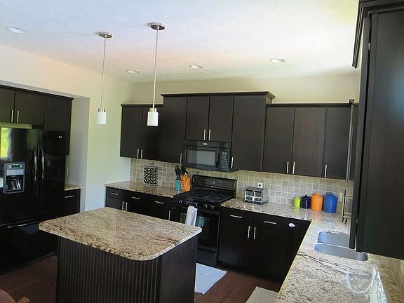 4th image of 255 Tuckahoe Ct NE