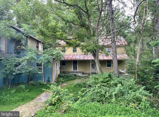 7086 Red Top Rd, Harrisburg, PA 17111