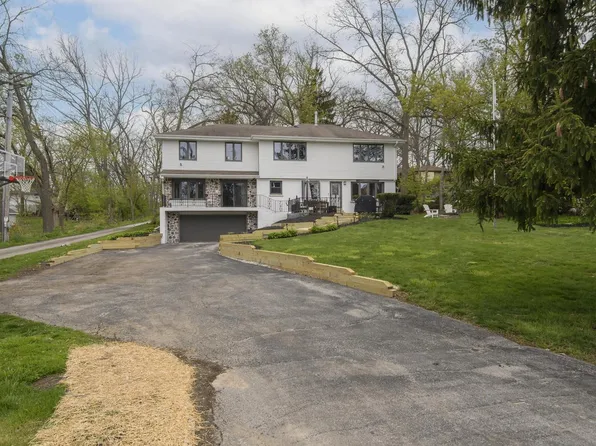 935 N 124th STREET, Elm Grove, WI 53122