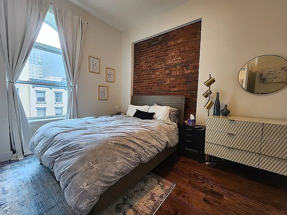 5th image of 68 Livingston St #4G