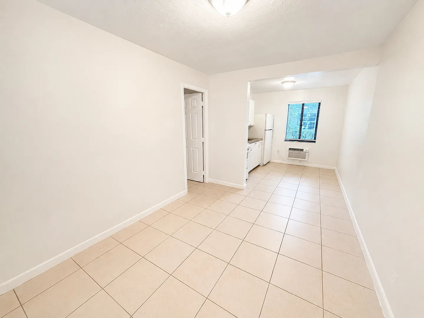 2238 Fillmore St — Photo 4
