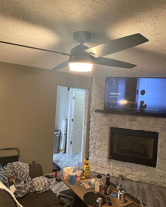 1st image of 21 Beaver Mound Cir