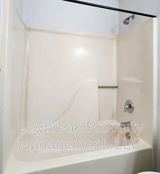 1202 34th Ave S #203 — Photo 14