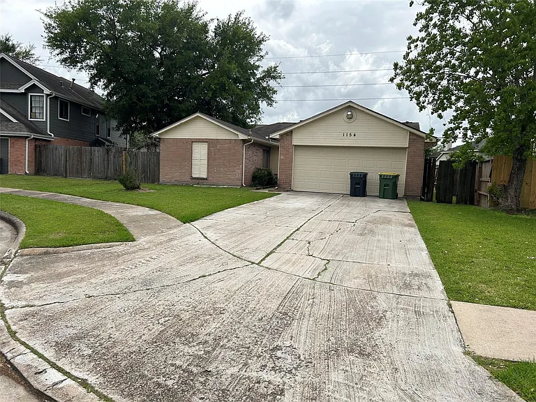 1154 W Brompton Dr — Photo 17