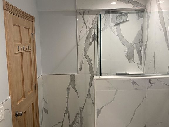 3rd image of 32 Tolman St #Basement