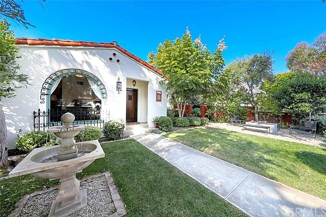 1st image of 453 Santa Ana Ave