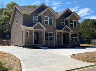 2342 Robinson Rd, Knoxville, TN 37923