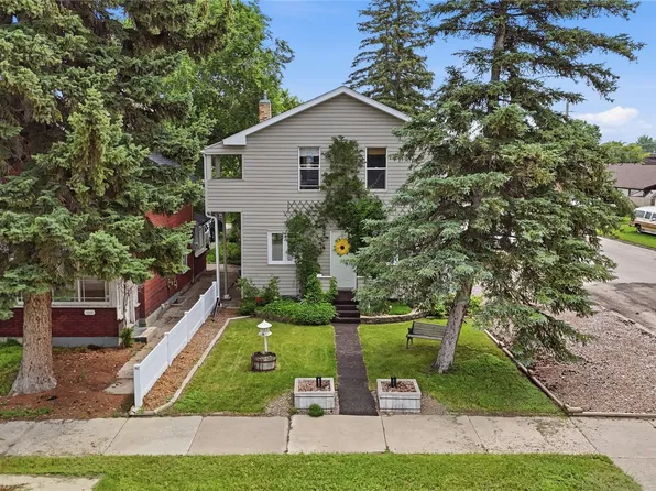 1001 4th Avenue NE, Moose Jaw, SK S6H 1H9