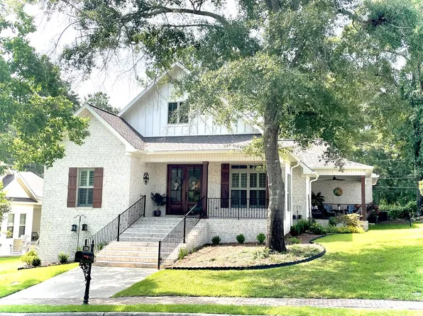124 Royale Orleans Ct, Dothan, AL 36305