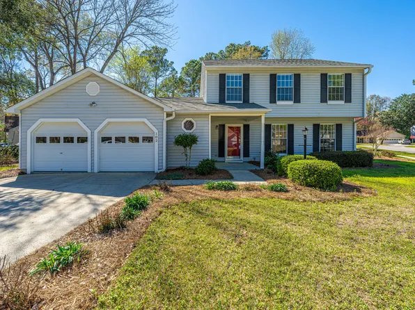 102 Challis Ct, Goose Creek, SC 29445