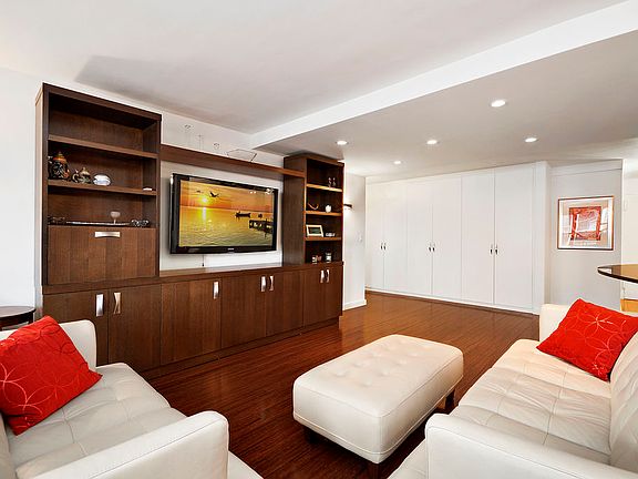 4th image of 345 E 81st St APT 8A