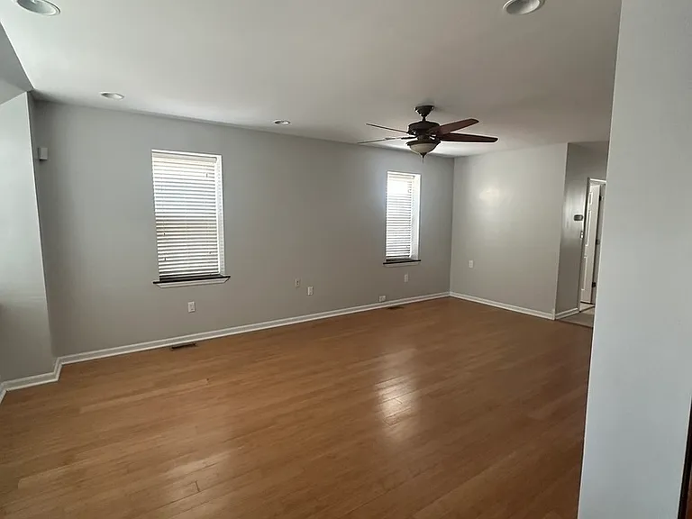 2449 W Taylor St #2 — Photo 3