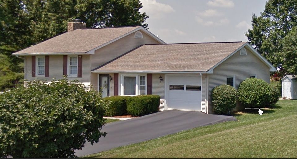 1st image of 145 Gibson Dr