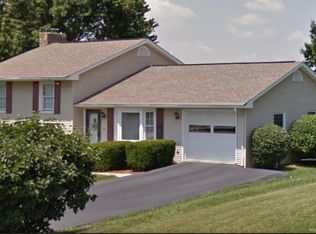 145 Gibson Dr, Christiansburg, VA 24073