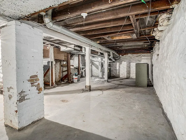 3817 S Benton Ave — Photo 20