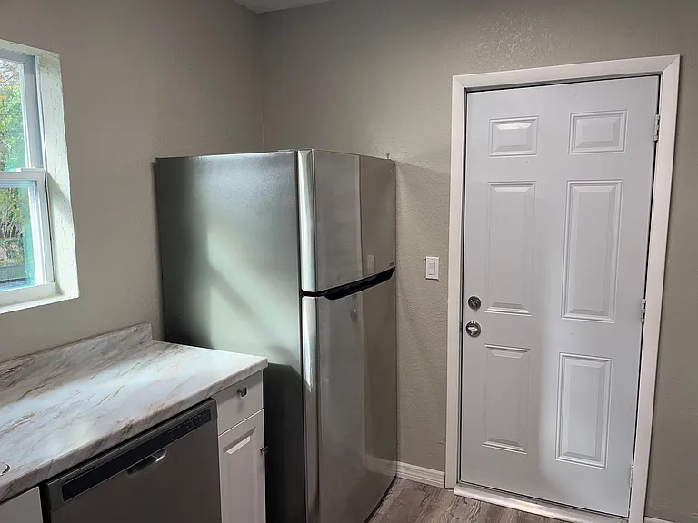 701 Tropic St — Photo 1