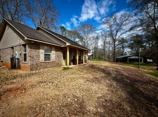 21518 Homer Smith Rd, Andalusia, AL 36421