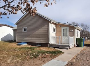 1405 B Ave, Kearney, NE 68847