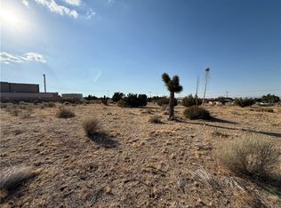 9620 Mescalero Rd, Phelan, CA 92371