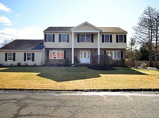 97 N Colonial Dr, Harrington Park, NJ 07640