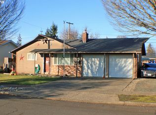 1306 Piedmont St, Springfield, OR 97477
