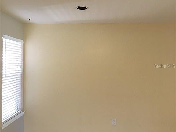 5th image of 490 N Pin Oak 108 Pl