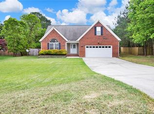 121 Sandy Tingen Ct, Broadway, NC 27505