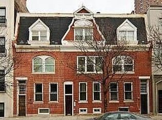 867 N La Salle Dr UNIT 3, Chicago, IL 60610