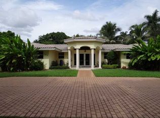 480 Holly Ln, Plantation, FL 33317