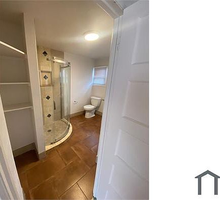 4th image of 3965 S Broadway APT 5
