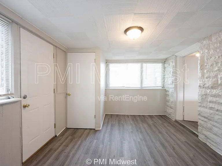 1415 W Pruitt St — Photo 13