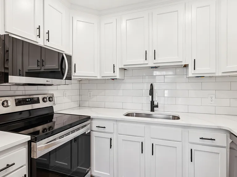 1011 Murfreesboro Rd #L9 — Photo 3