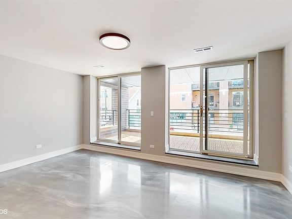 5th image of 3253 N Elston Ave #1