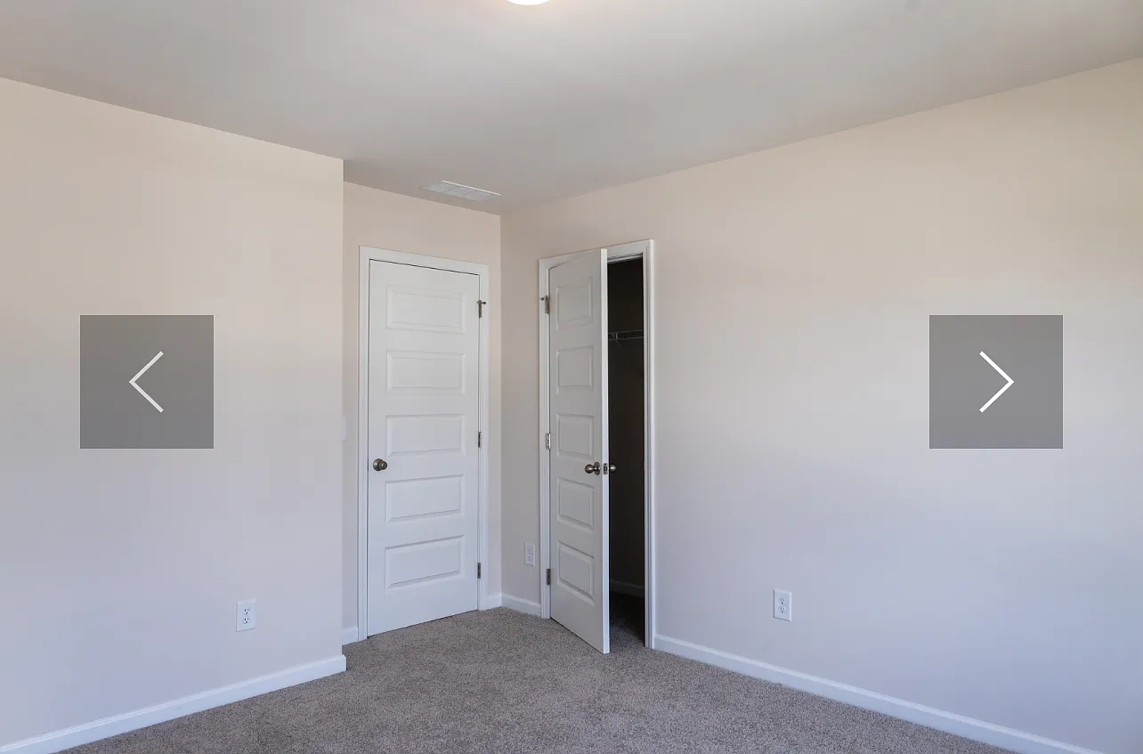 3 bed, 2.5 bath, 2290 sqft, $2,320 — Photo 3