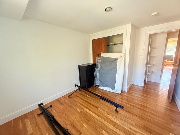 2nd image of 278 Harvard St APT 10