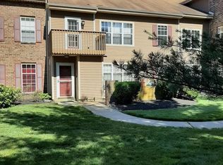 654B Woodford Ln, Yardley, PA 19067