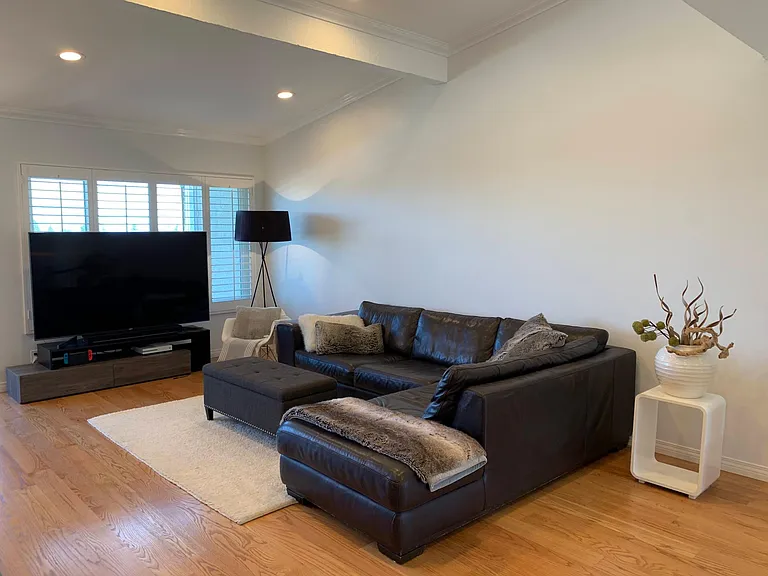 15 Oaktree Ln — Photo 5