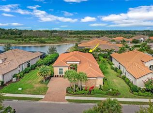 8651 Amour Ct, Naples, FL 34119