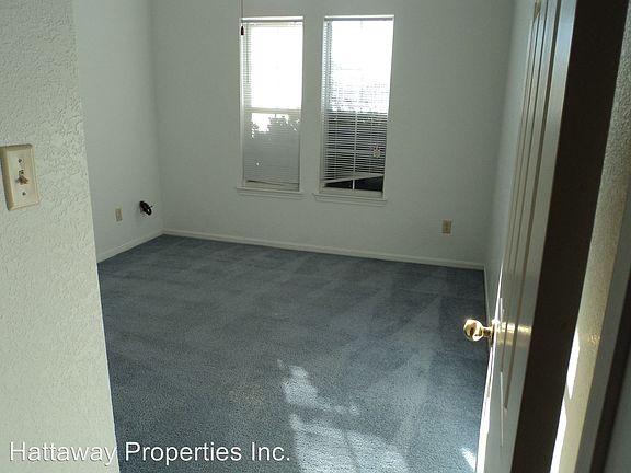 2nd image of 3805 Oak Valley Dr
