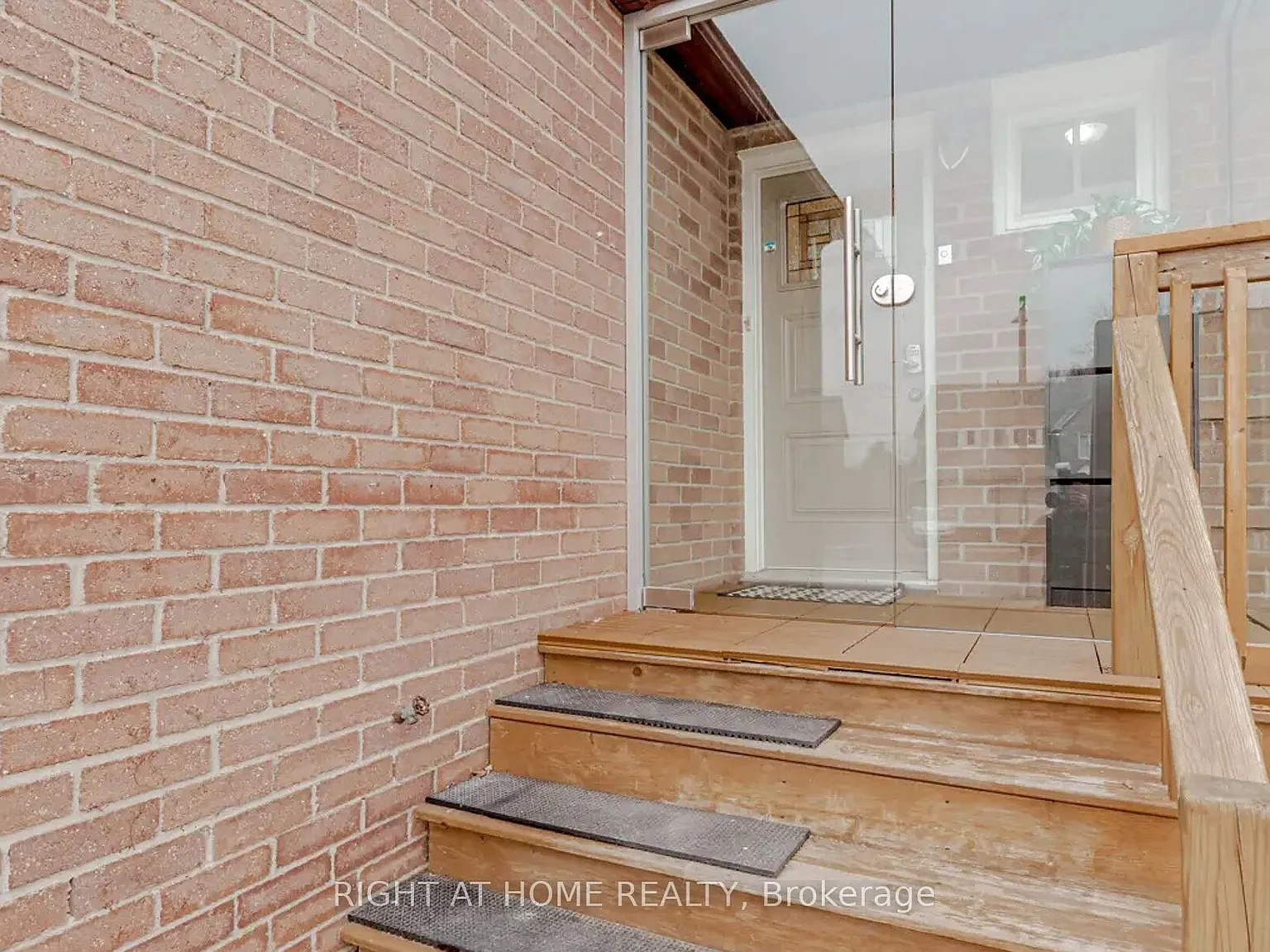 3 bed, $3,700 — Photo 2