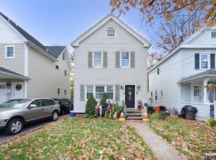 110 3rd Ave, Hawthorne, NJ