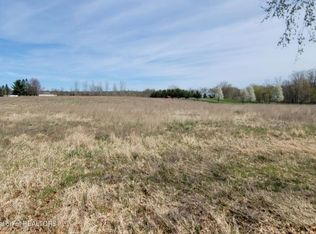 Dexter Trl, Stockbridge, MI 49285