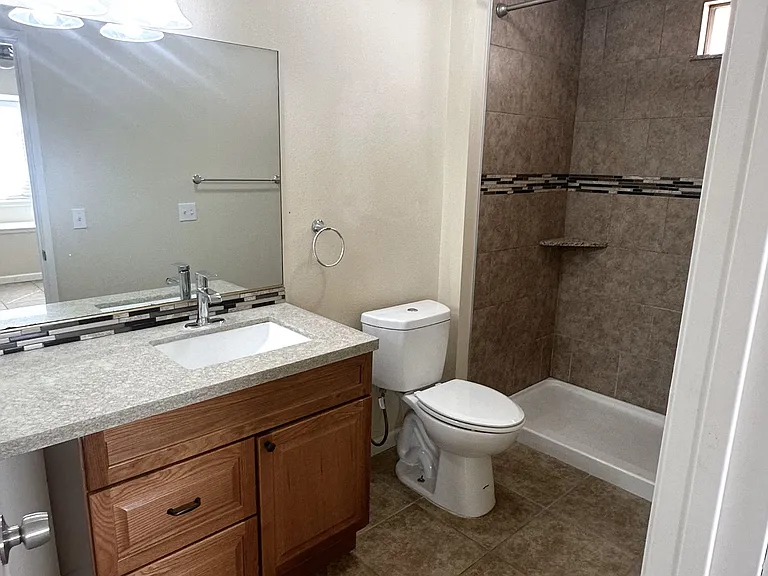 14940 Gayhead Rd — Photo 19
