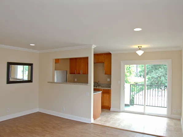 2128 Penmar Ave APT 8, Venice, CA 90291