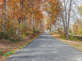 6 Coles Rolling Rd, Scottsville, VA 24590