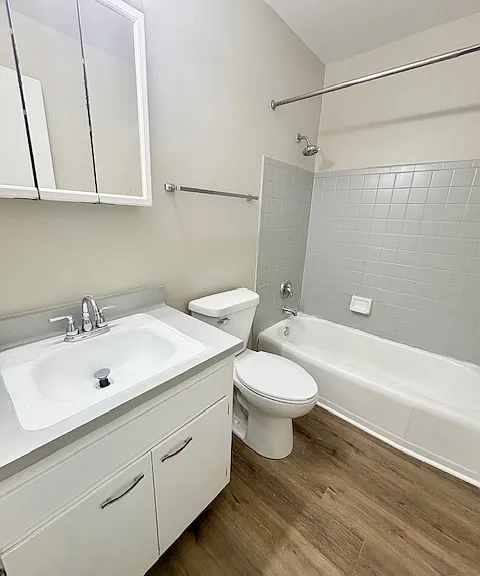 814 Mayfair Ave #4 — Photo 15